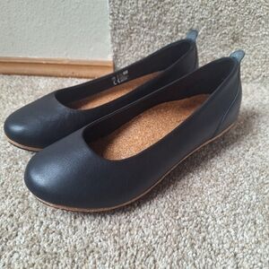 NWOT Womens Sole District by ReCork Grace Black Slip On Shoes Size 7